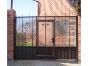 Кованые заборы с поликарбонатом 80 метров фото в Адлере