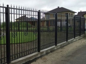 Сварные заборы на ленточном фундаменте 40 метров фото стоимость под ключ