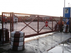 Решетчатые ворота откатные - пример 12 фото в Адлере