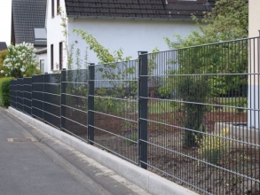 Сварные заборы на ленточном фундаменте 6 соток фото под ключ